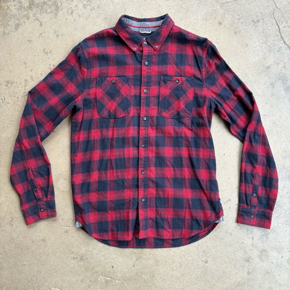 Roark Revival Flannel Red and Black Men's Medium Long Sleeve